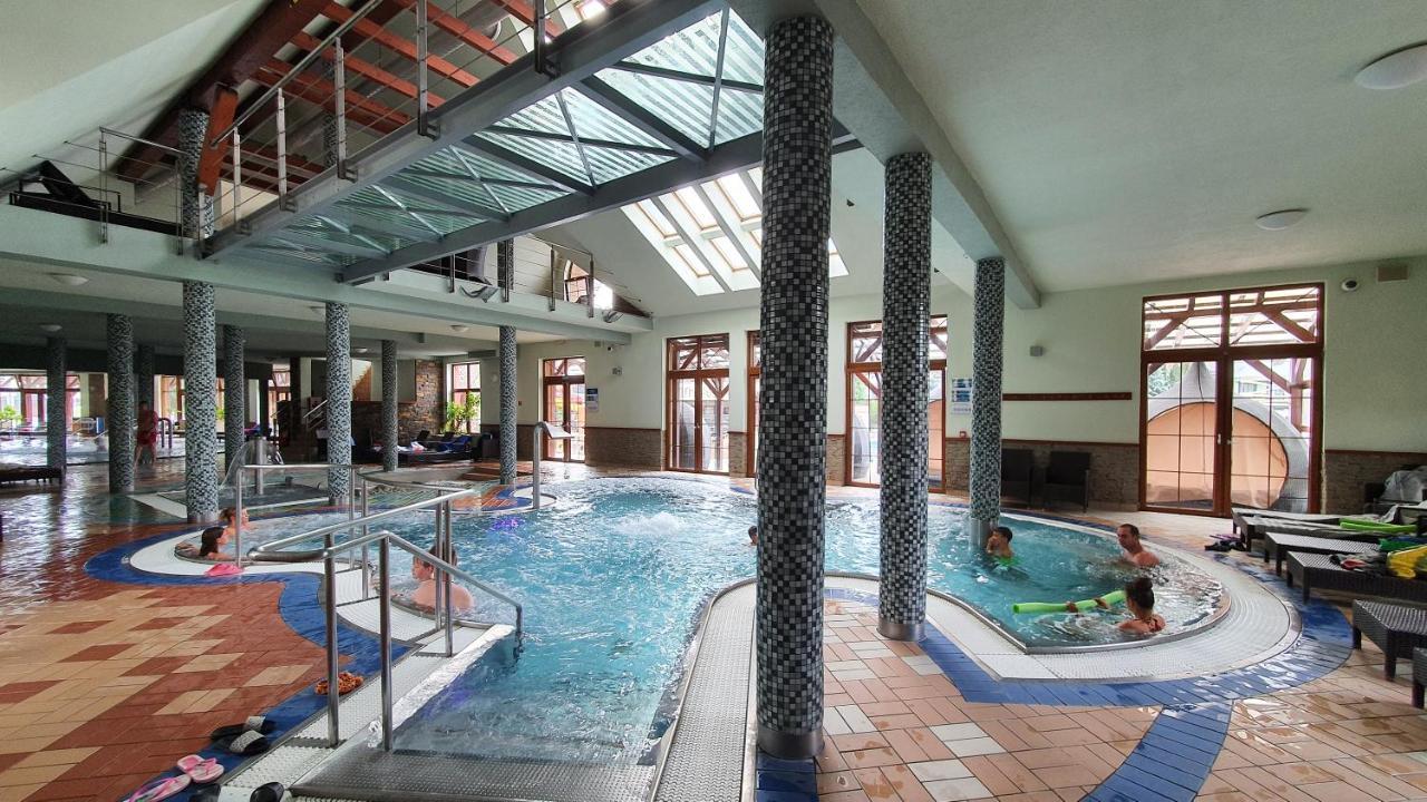 Apartman Aquapark - Hotel Bešeňová Exterior foto
